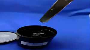 Discussion on the Attention Points of UV Moisture Three proof Paint Coating Process